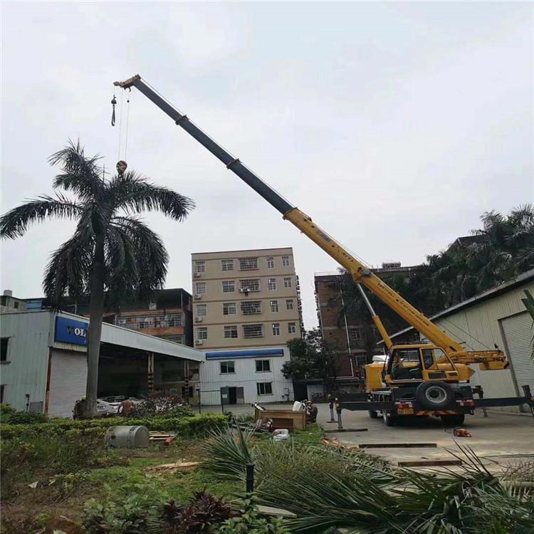 雅安12吨吊车出租一天的收费标准是什么