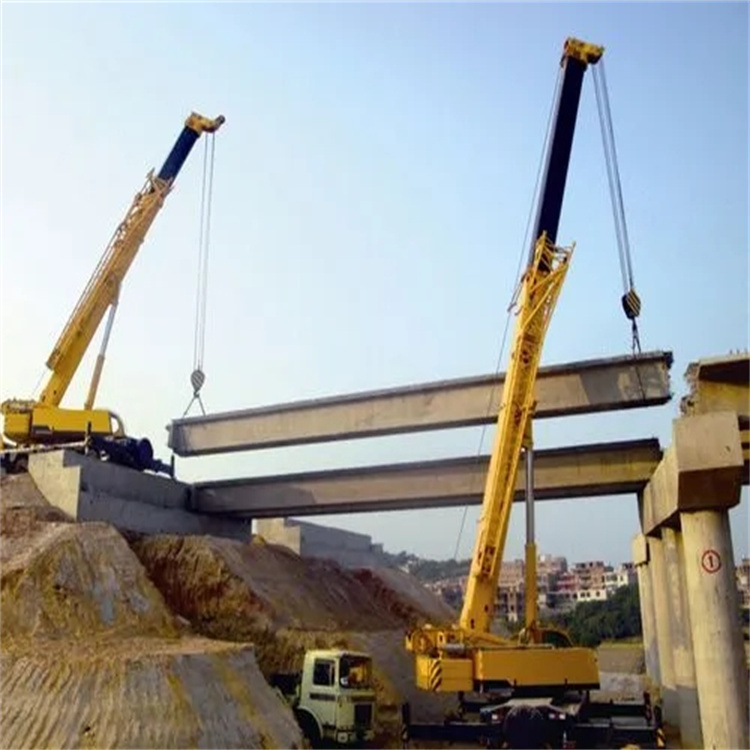 雅安小型吊车出租