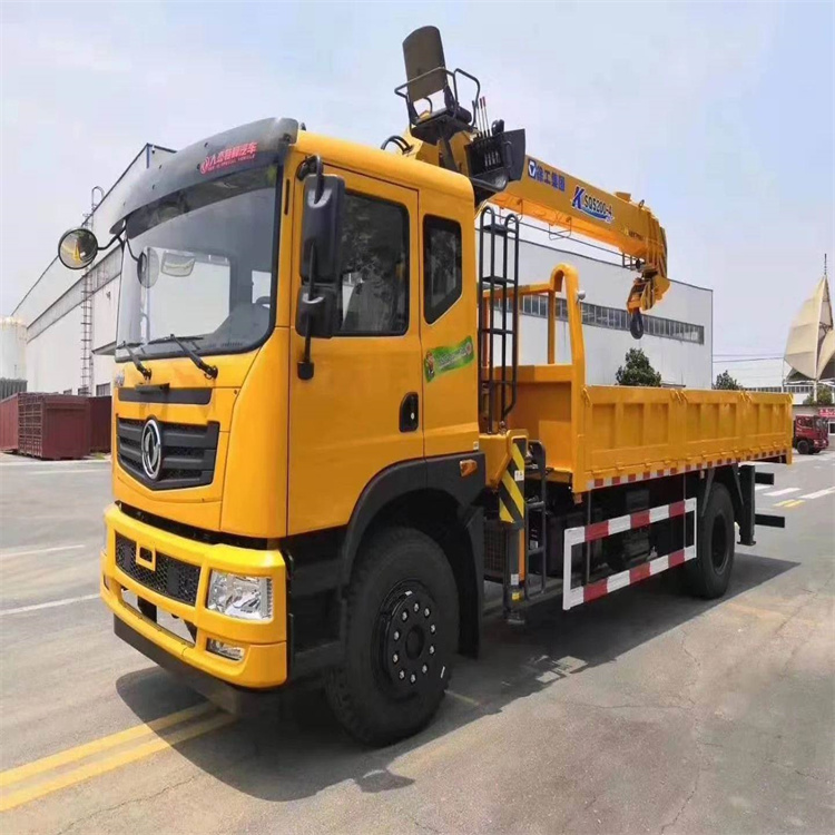 雅安附近找一辆随车吊出租