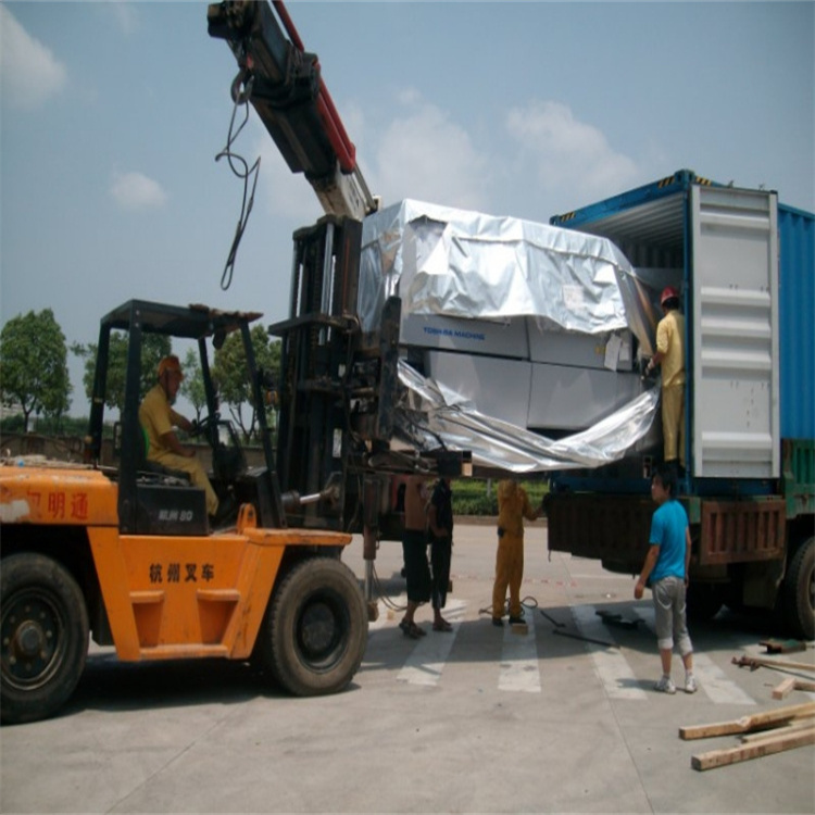 雅安随车吊12吨能吊多重