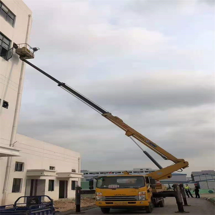 雅安附近高空车出租|市政施工/设备安装专用|随叫随到|亿立达设备租赁